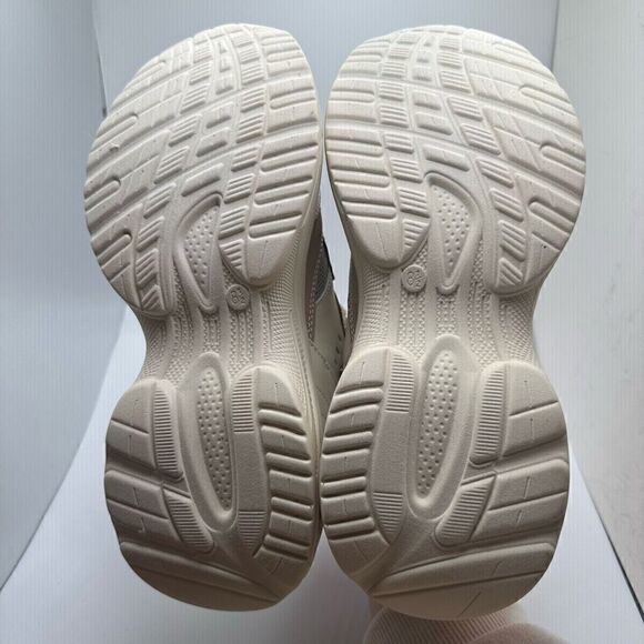 CUSHIONAIRE Women's Chunky Sneaker +Memory Foam 8.5 WHITE/TAN - Picture 5 of 9